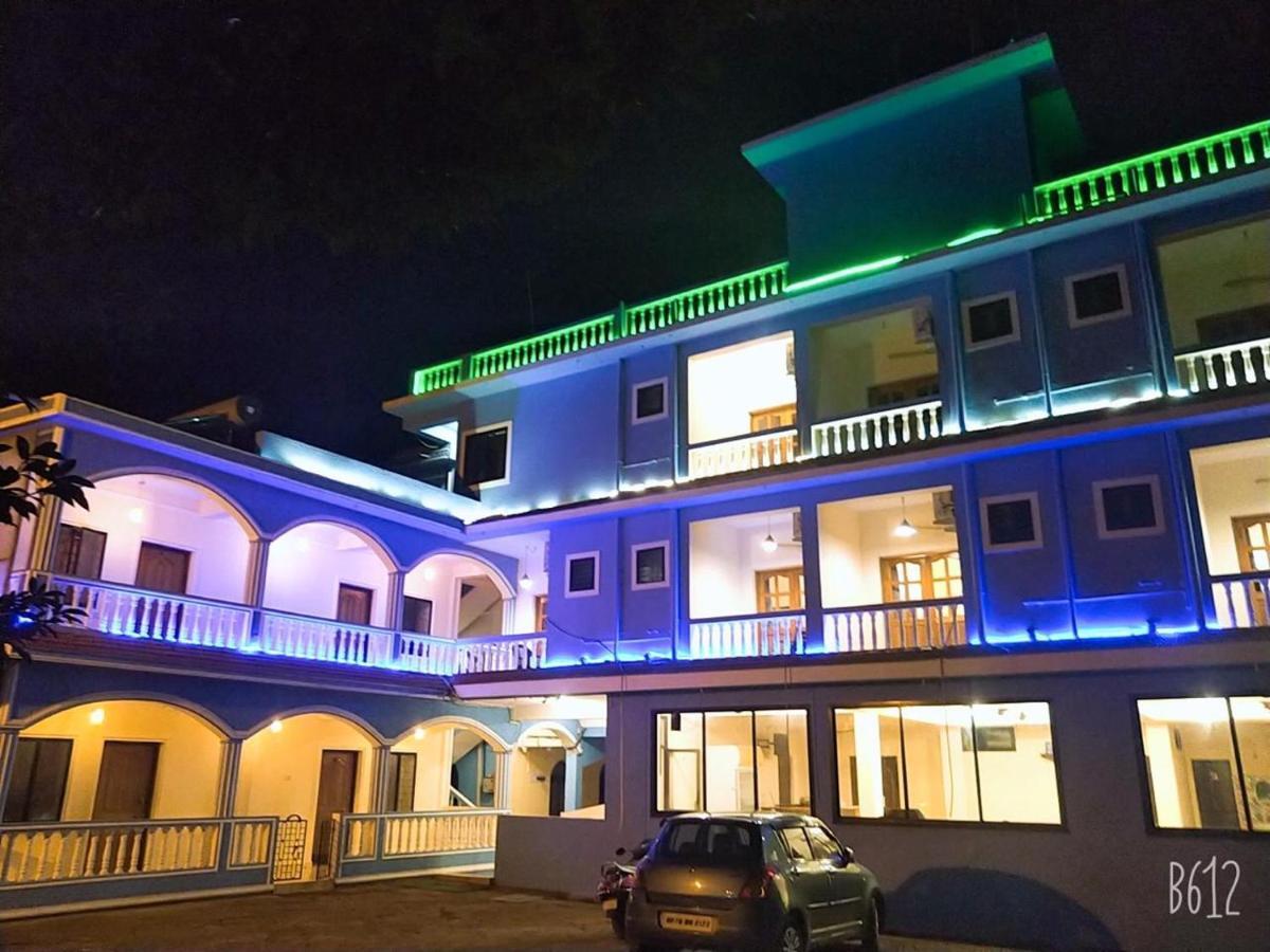 Dom'S Inn Calangute Exterior foto